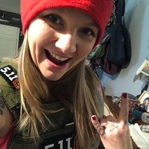 Meet your Posher, Christine